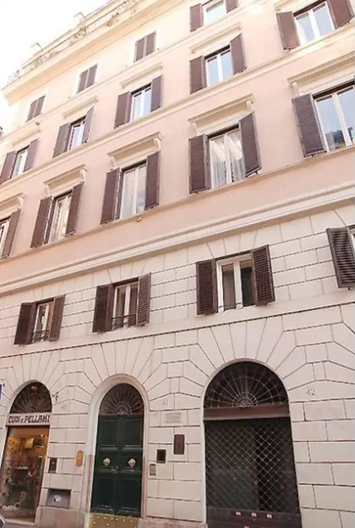 Elegant Apartment Near The Vatican And Piazza Navona Рим Экстерьер фото
