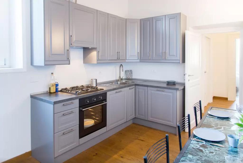 Elegant Apartment Near The Vatican And Piazza Navona Рим Экстерьер фото